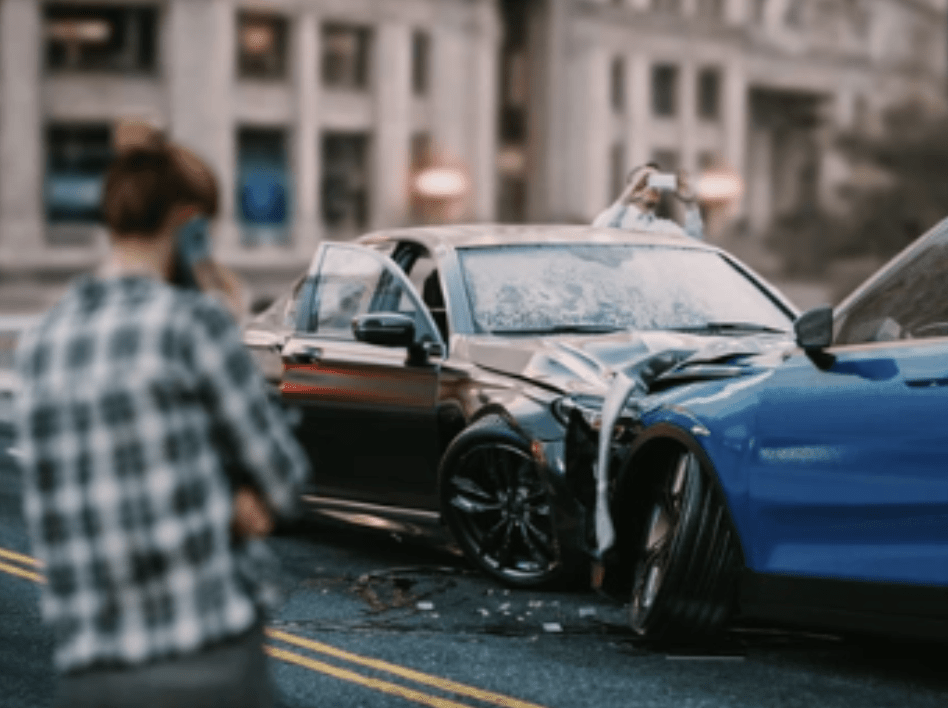 What to Do in the First 24 Hours After a Car Accident in Ontario